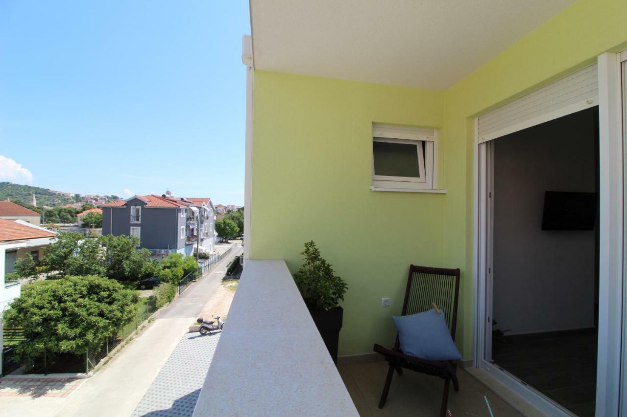 Narancin Apartments Trogir Exterior foto
